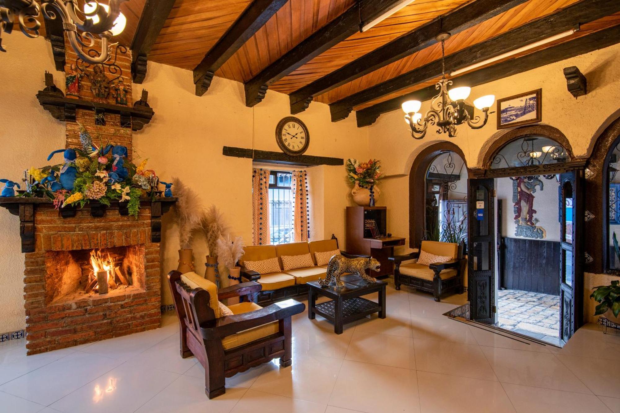 Hotel Palacio De Moctezuma San Cristóbal de Las Casas Εξωτερικό φωτογραφία